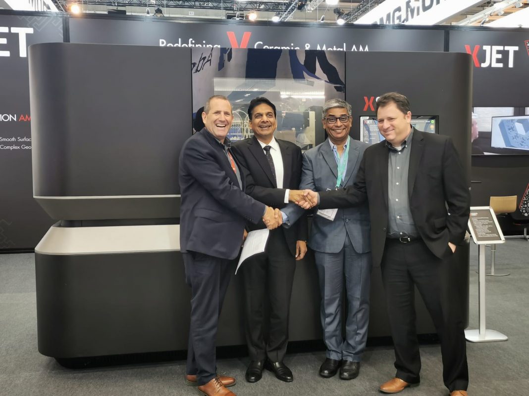 XJet and Monotech shake hands on the agreement at Formnext, from left: Dror Danai, XJet CBO, TP Jain, Monotech MD, Rajesh Mrithyunjayan, Monotech VP 3D Products & Solutions and Lior Meron, XJet Regional APJ Head.