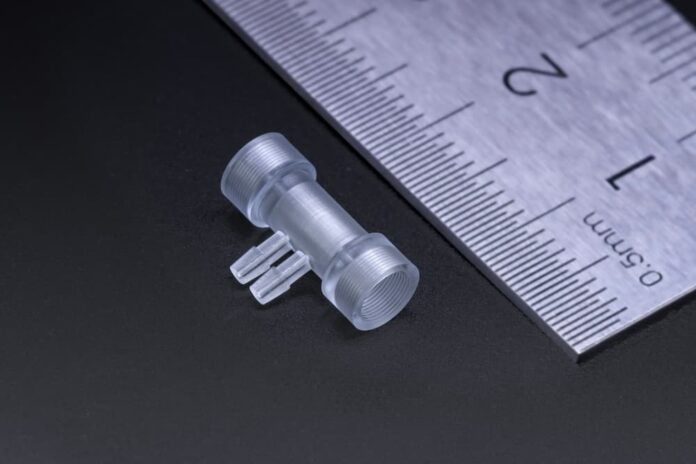 Liquid connector clear
