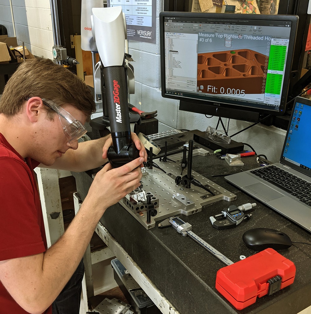 Student inspecting verisurf master3dgage med